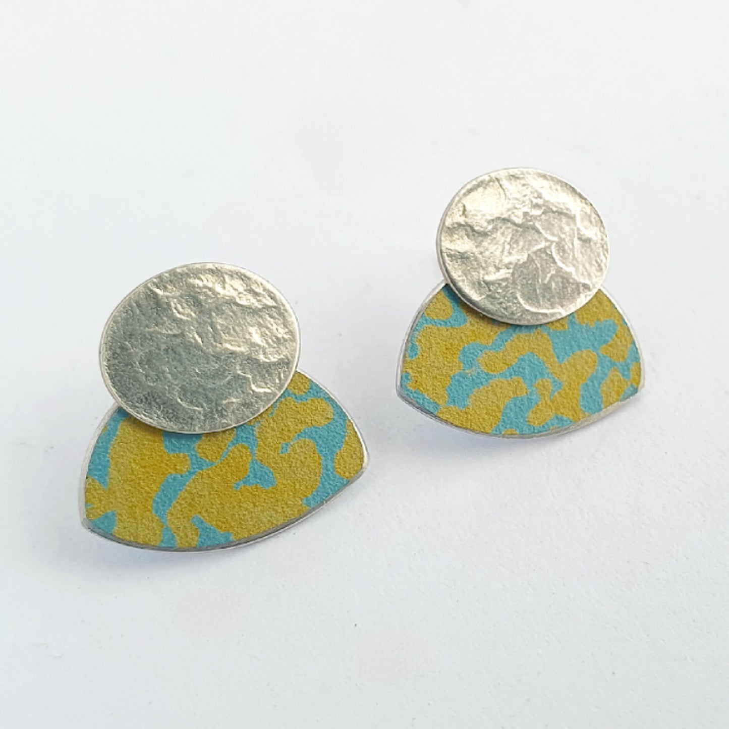 LCH1 Small silver oval and patterned anodised aluminium stud earrings