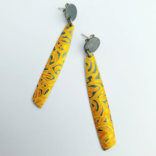 SL10 Oxidised silver stud earrings with yellow Alyssa print tapered drop