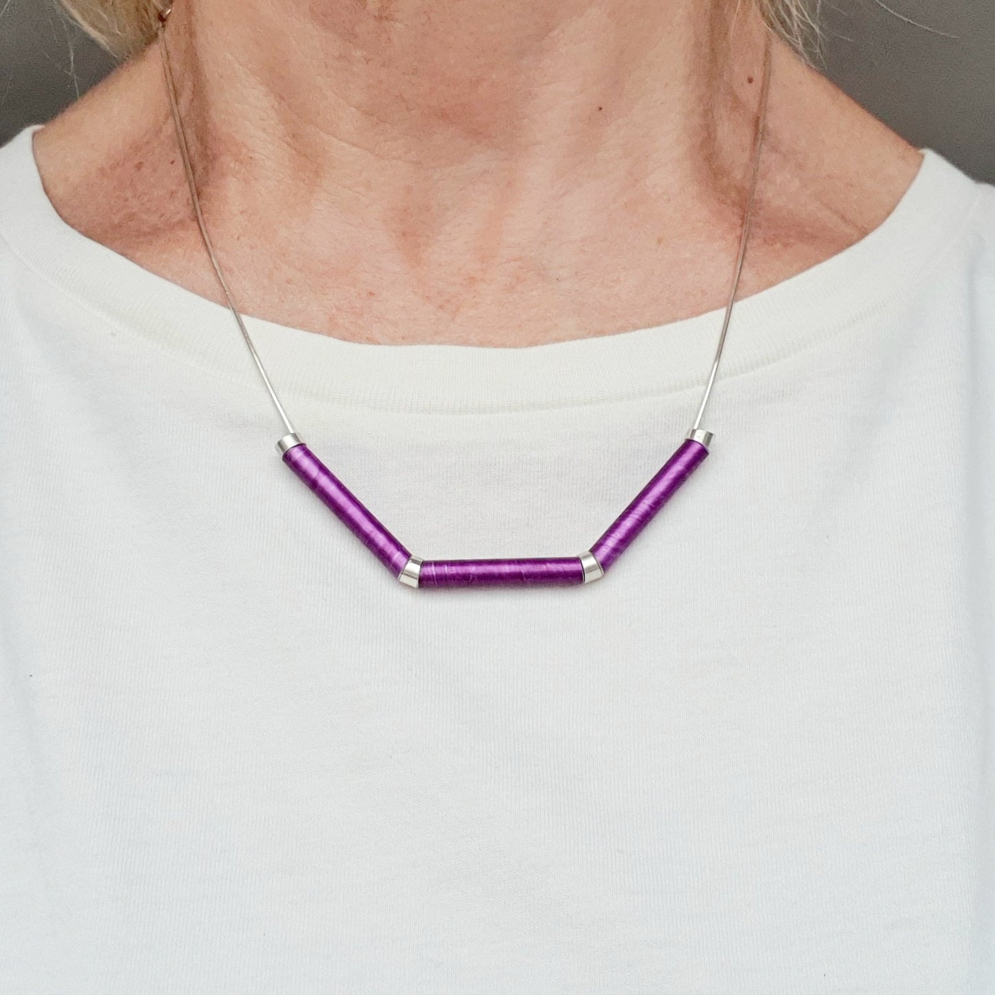 SL29 Purple tube and silver necklace