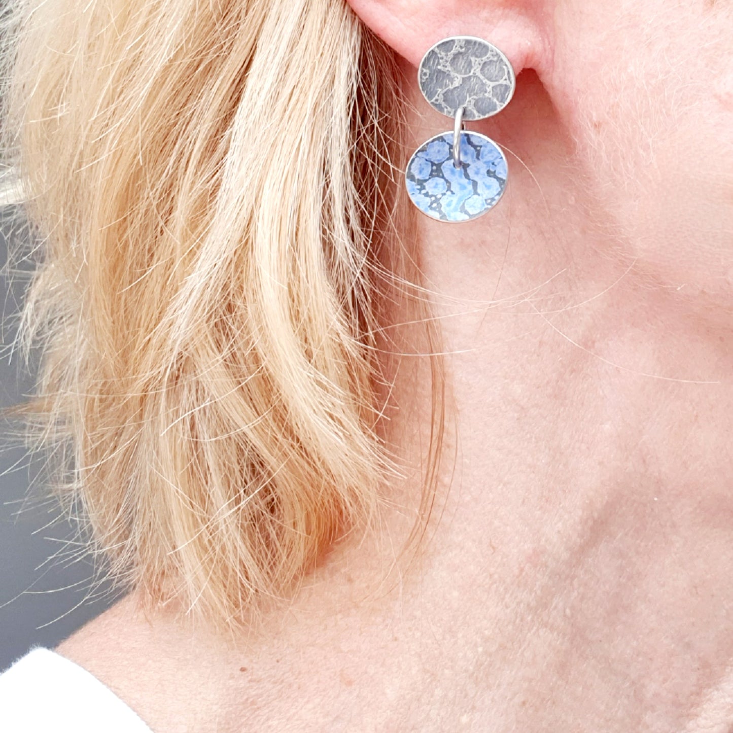 SL14 Oxidised silver stud earrings with blue spotty disc drop
