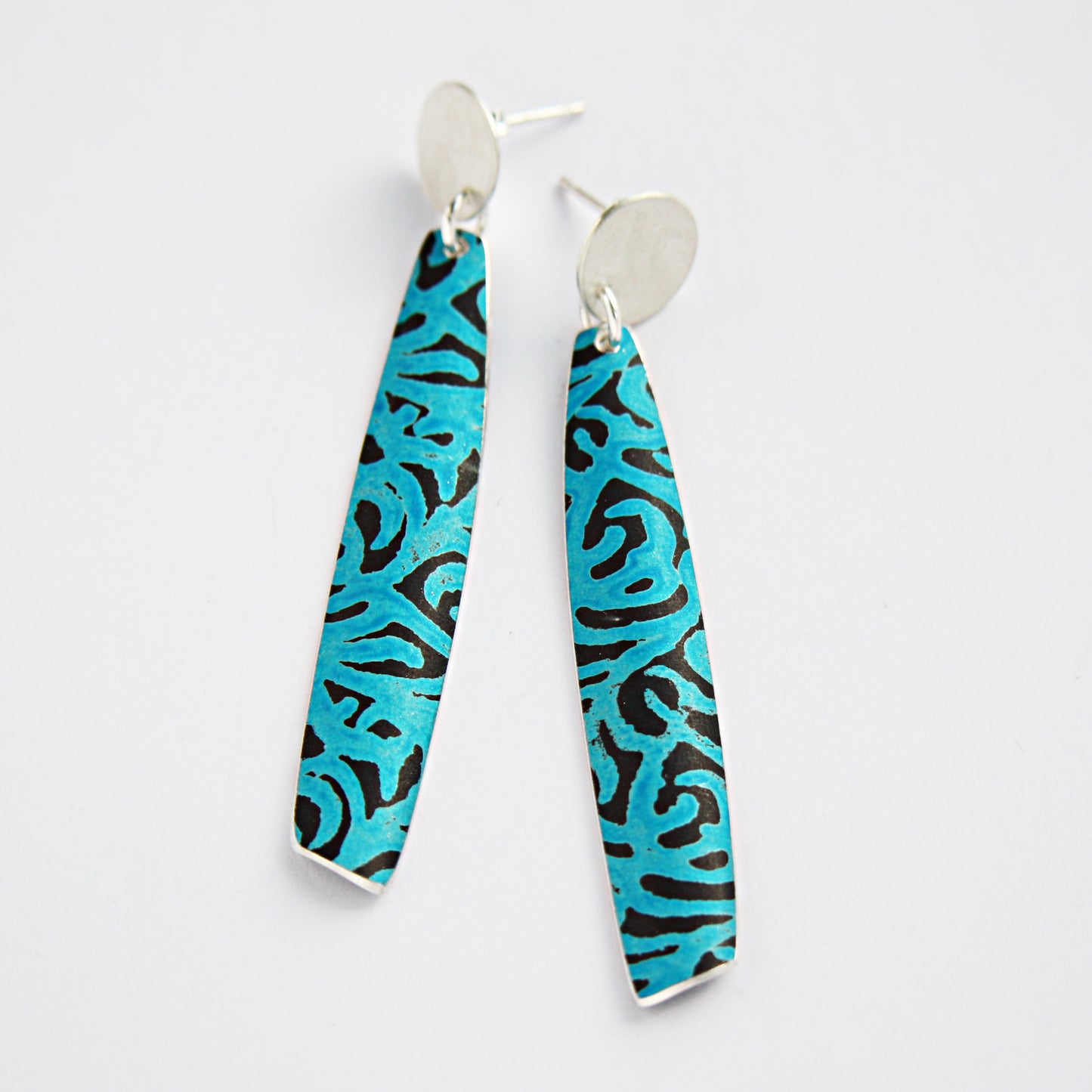 AL6 Oxidised Silver Studs And Tapered Aluminium Drops