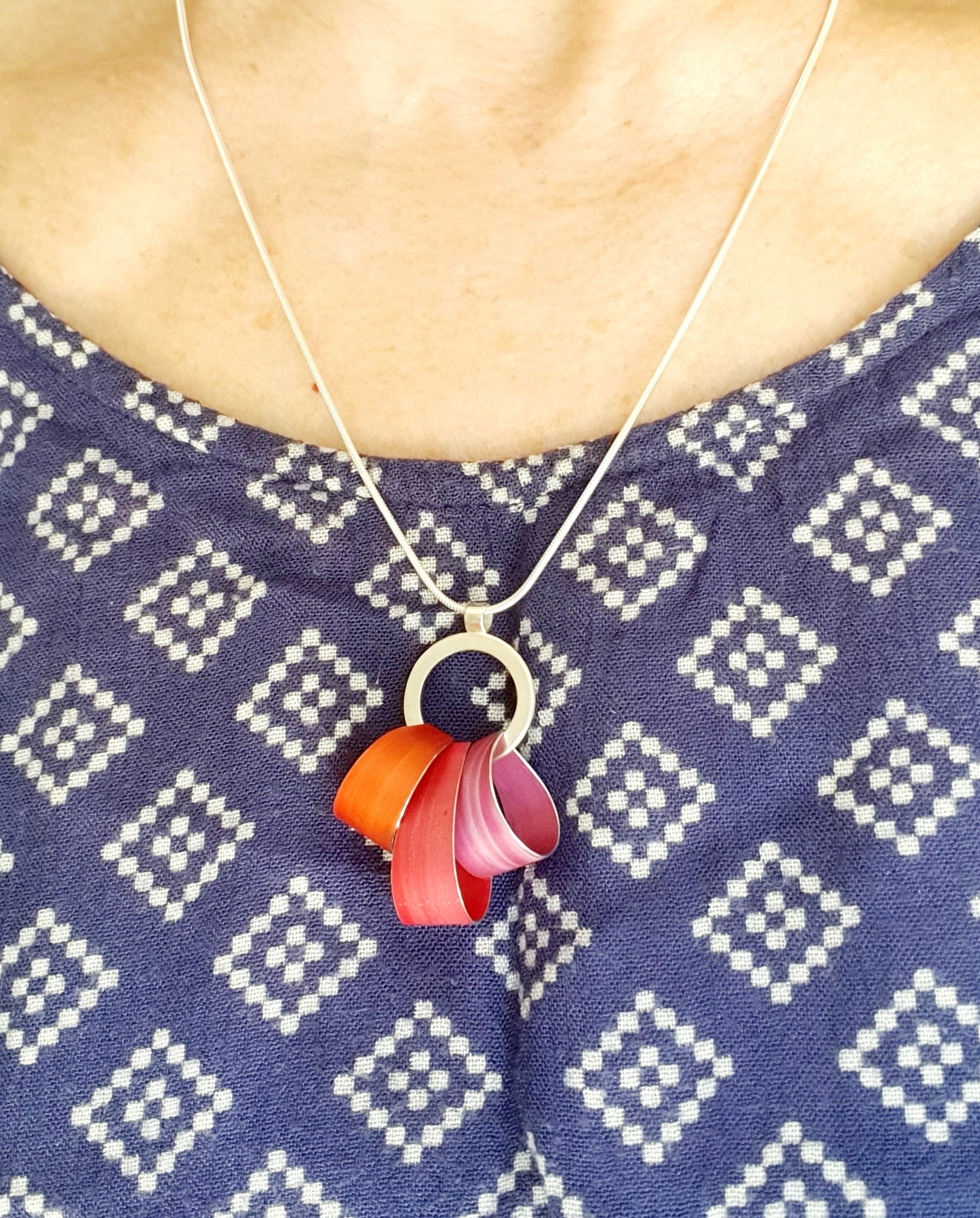 LP20 Triple loop pendant