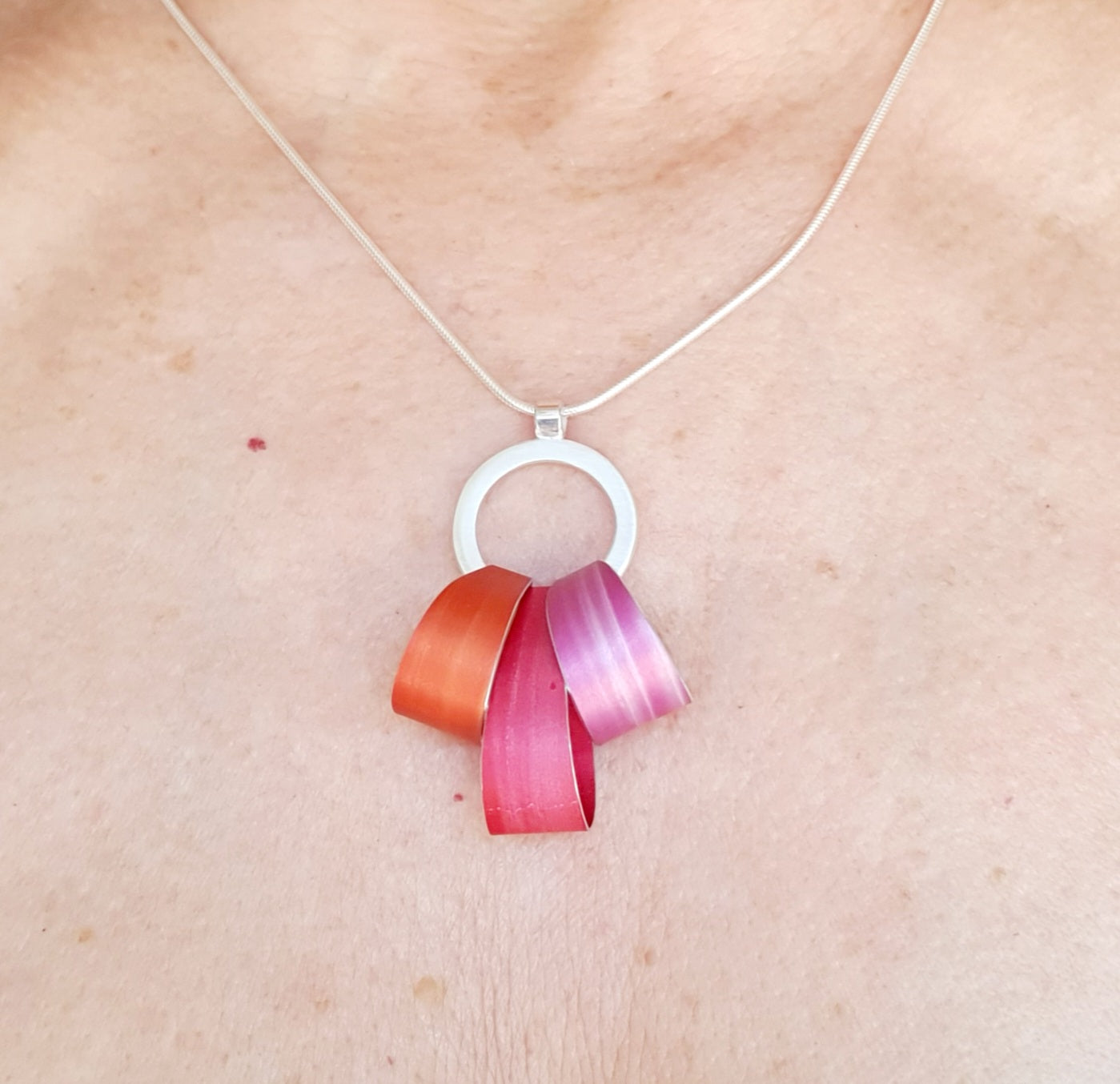 LP20 Triple loop pendant