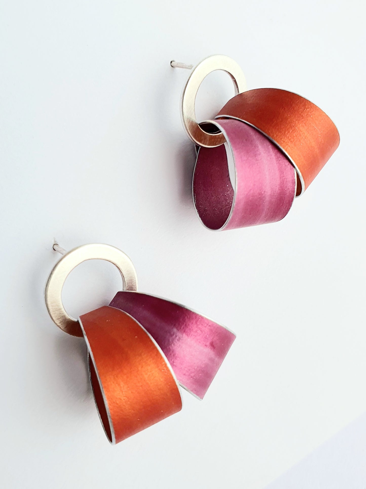 LP17 Silver hoop stud earrings with double loops