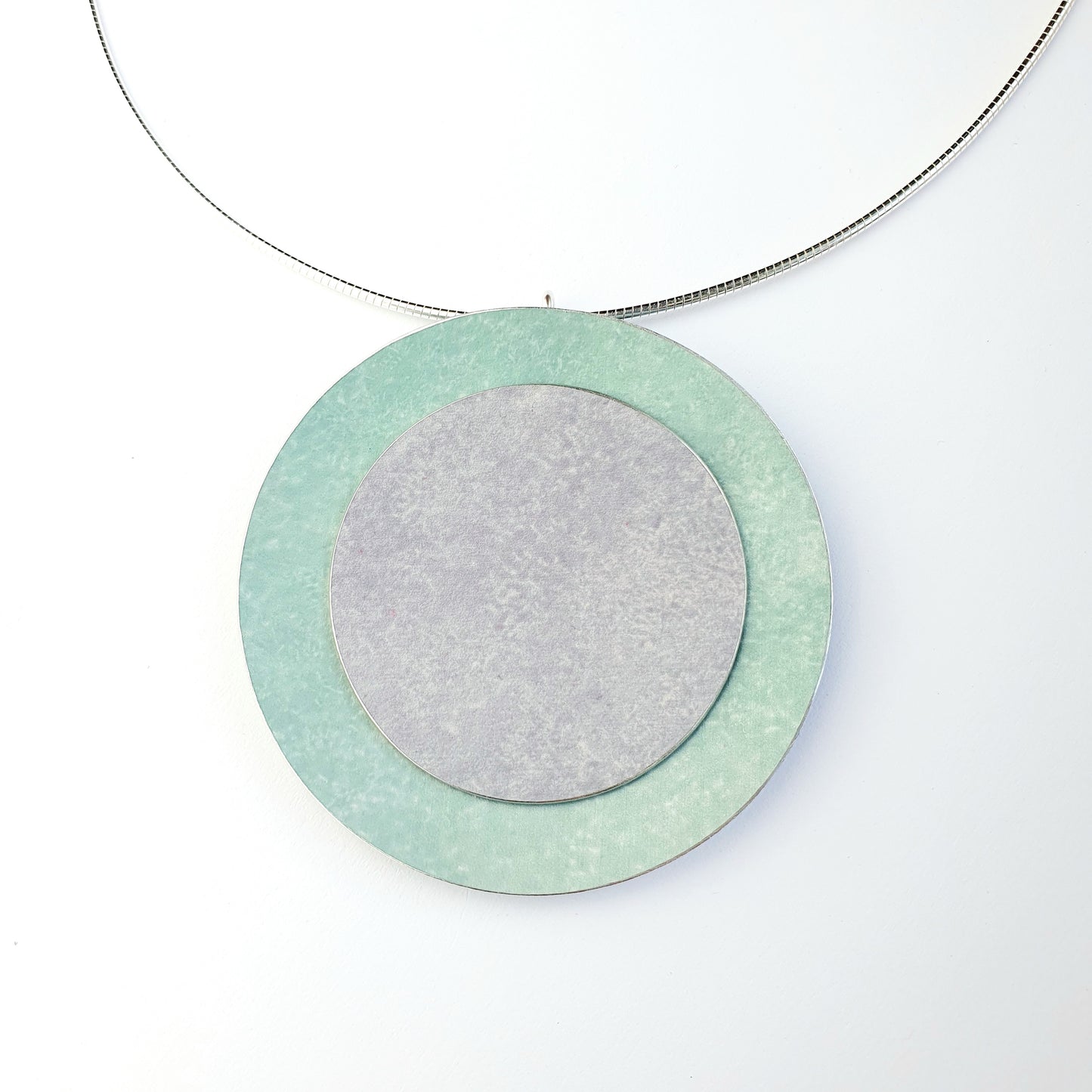 CD27 Large double disc pendant