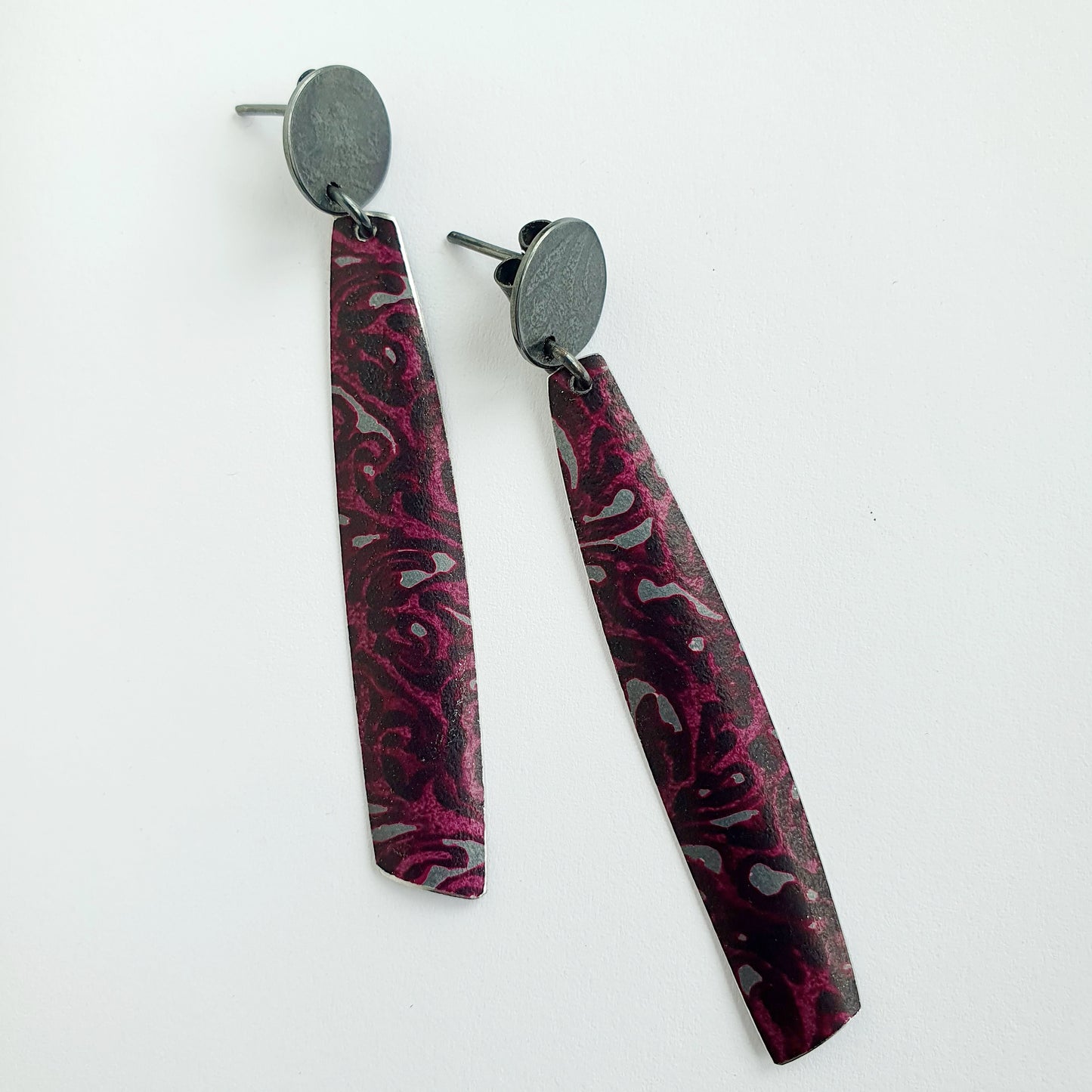 AL6 Oxidised Silver Studs And Tapered Aluminium Drops