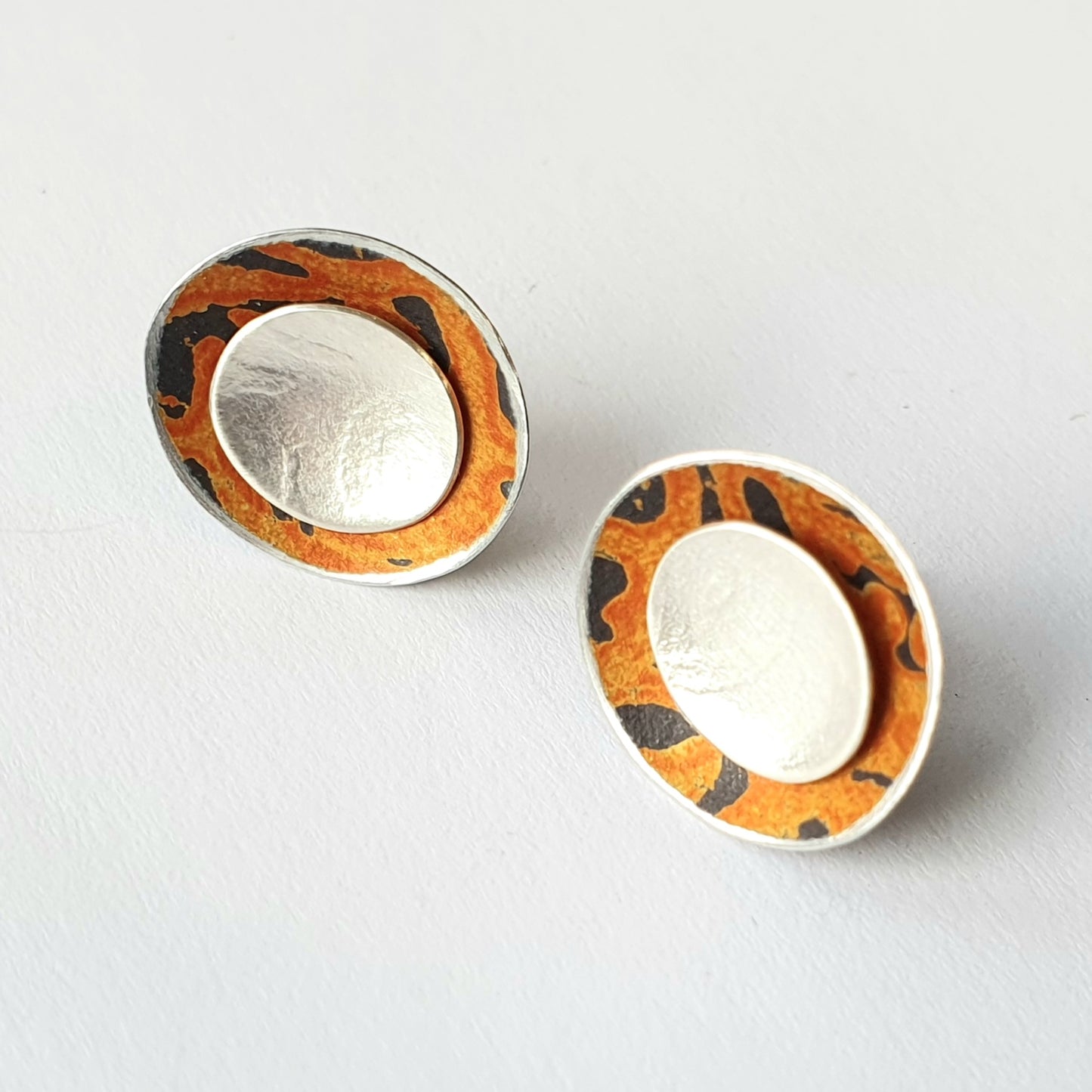 AL14 Double Oval Concave Stud Earrings