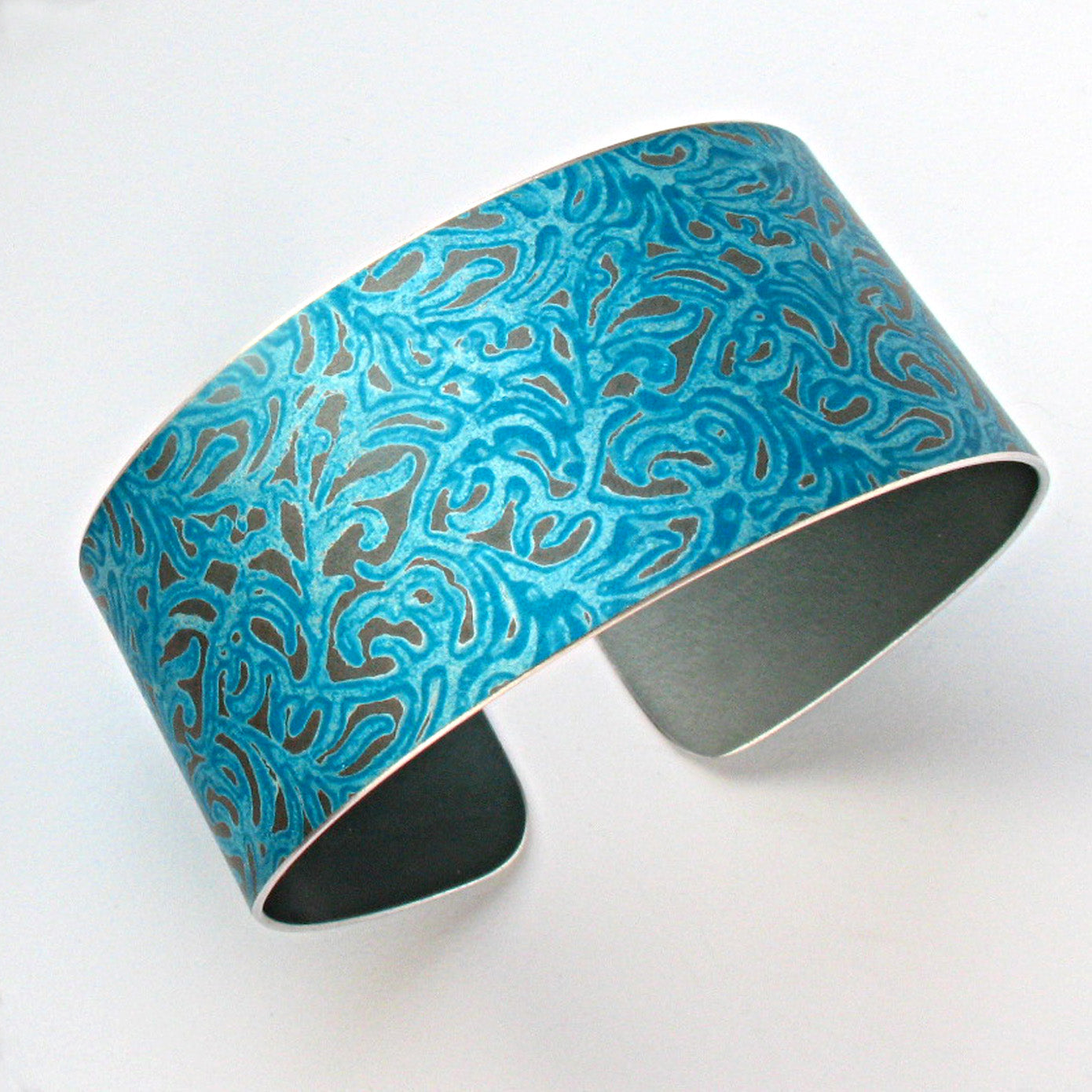 AL10 Anodised Aluminium Cuff