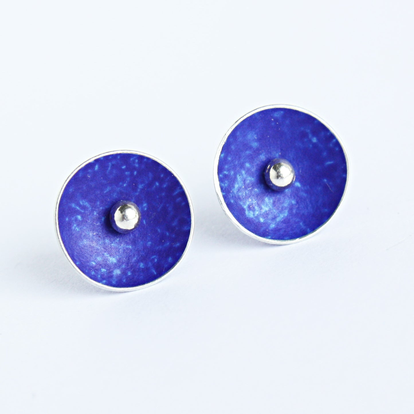 CD3 Single concave disc stud earrings