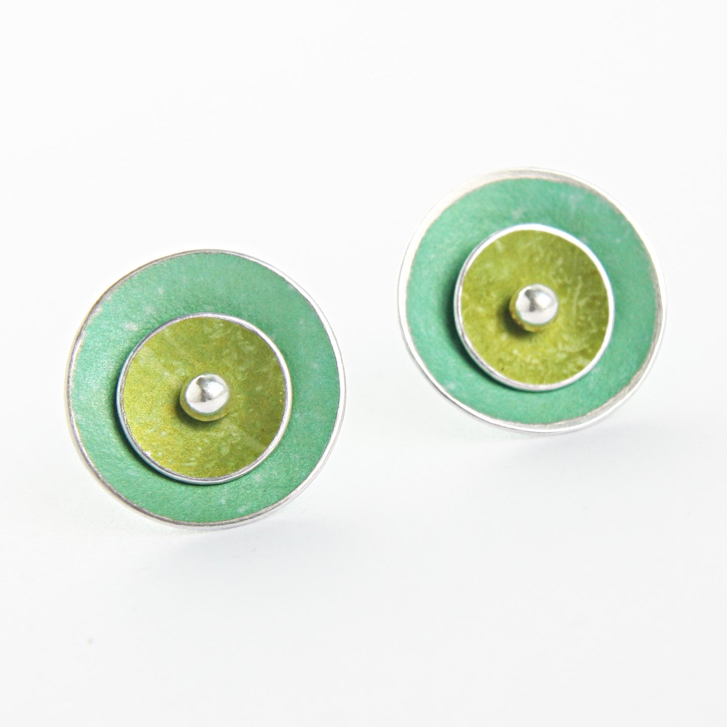 CD1 Double concave disc stud earrings