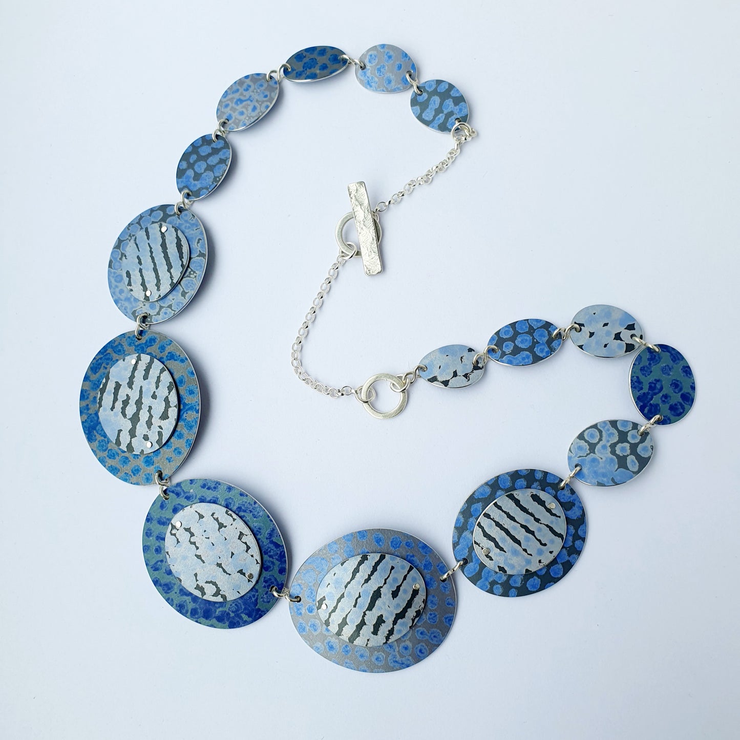 TS24 Hotchpotch spotty necklace