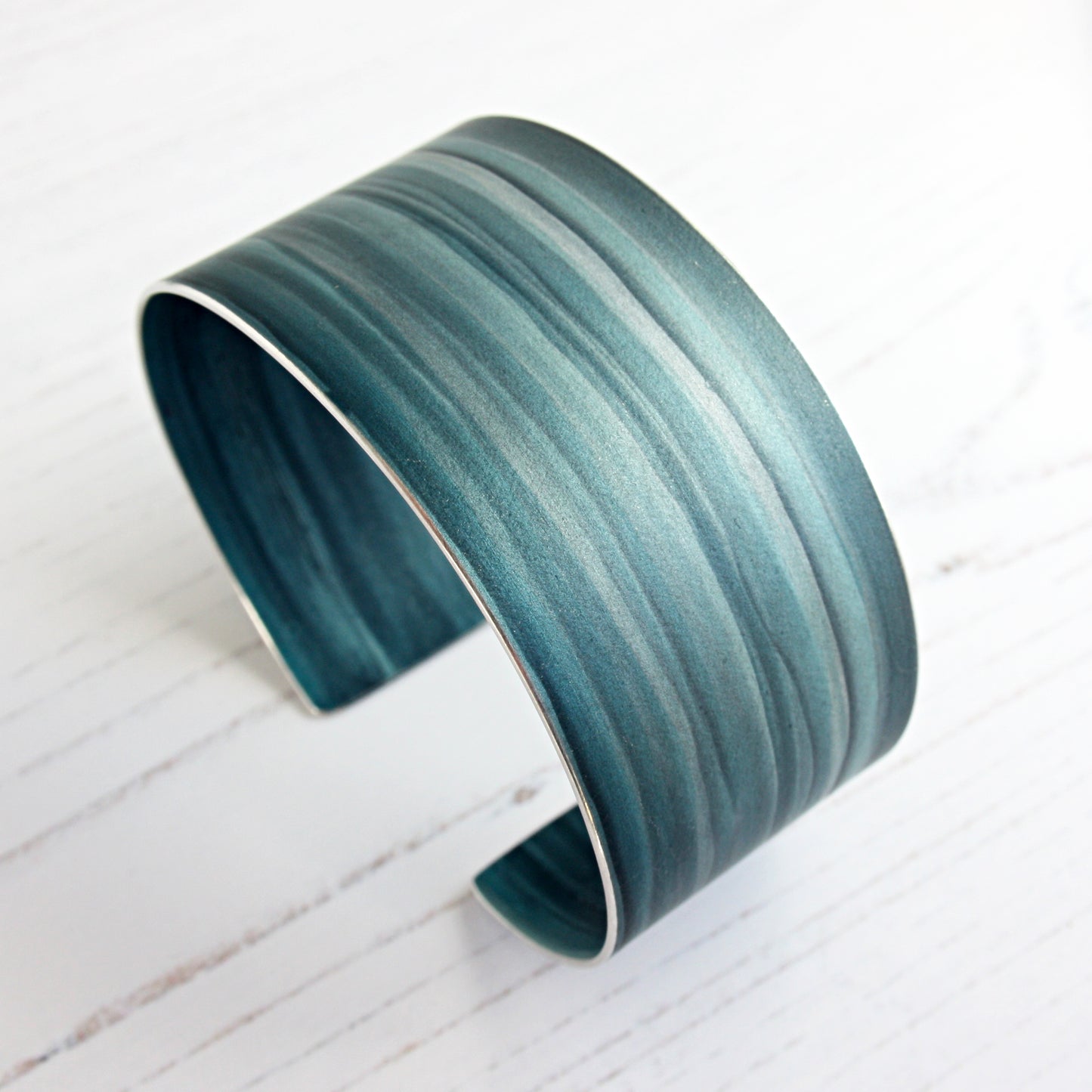 LP14 Anodised aluminium cuffs