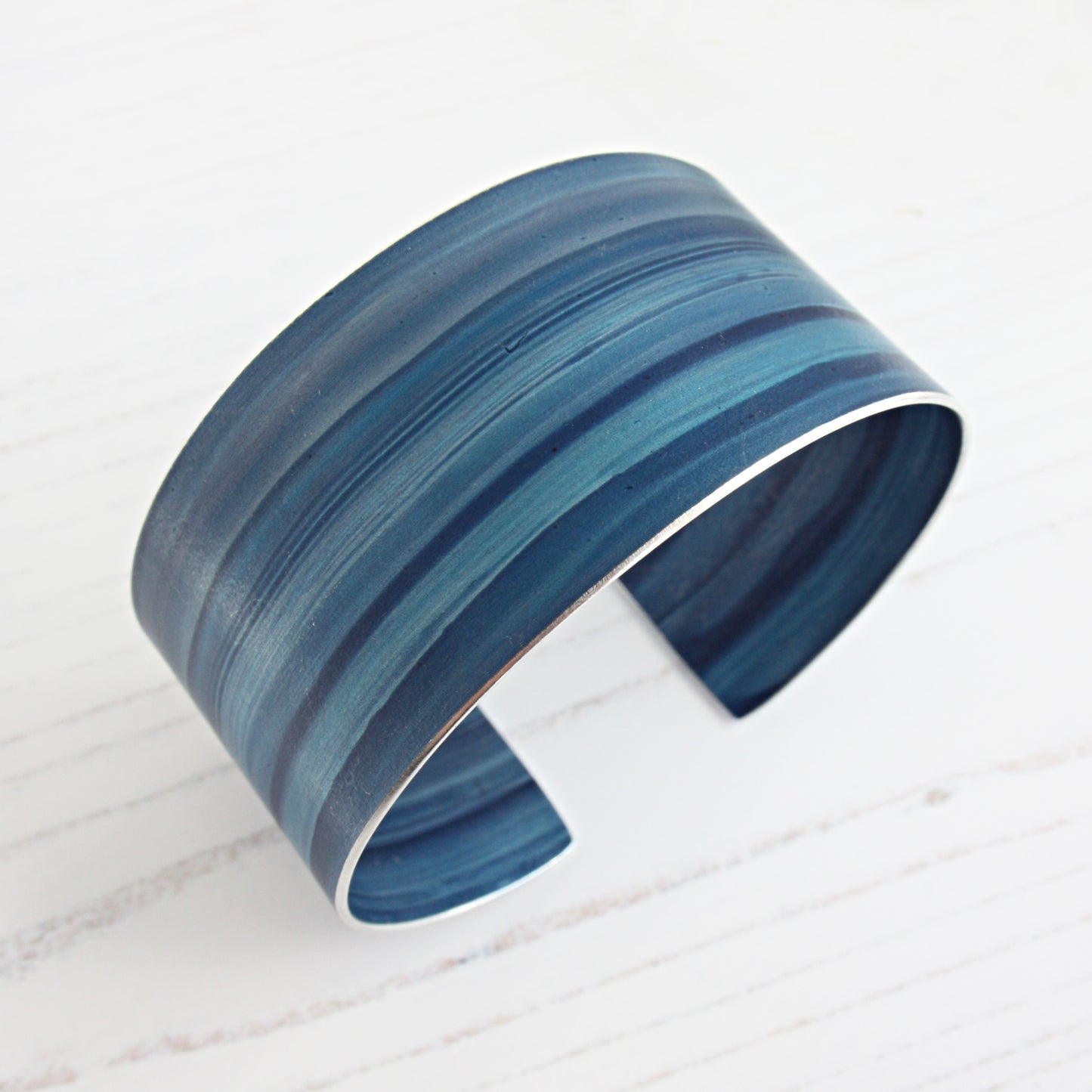 LP14 Anodised aluminium cuffs