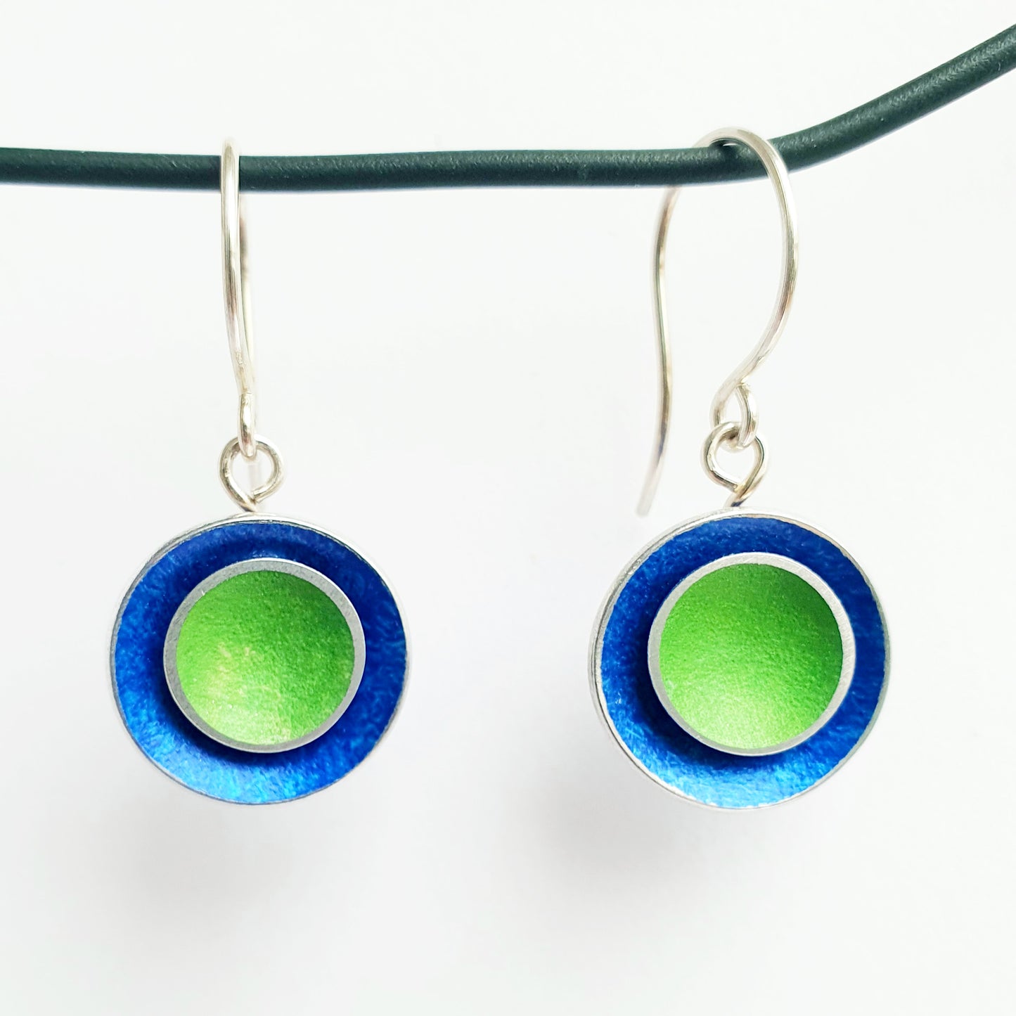 SL25 Double concave disc drop earrings in royal blue and green