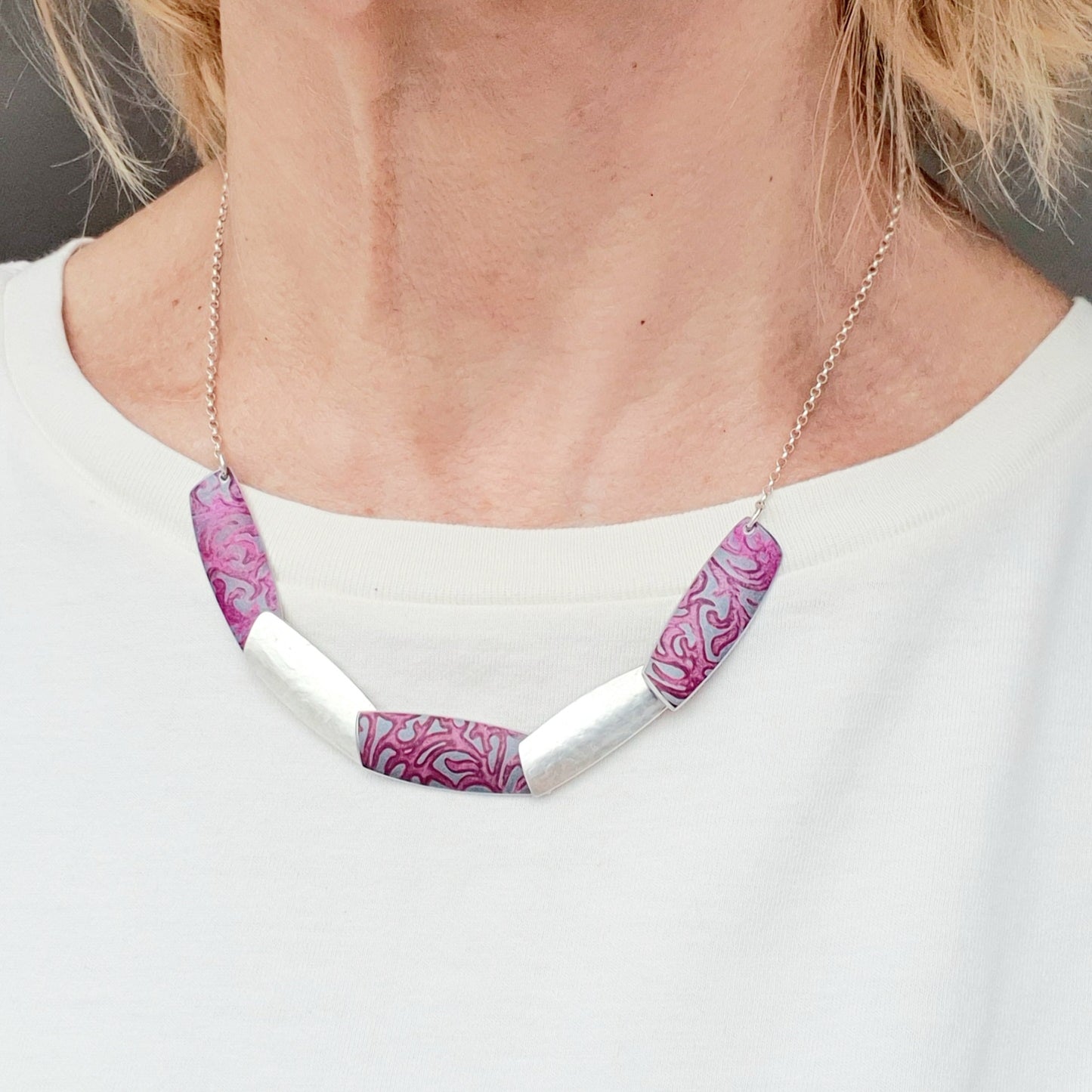 SL31 Berry Alyssa and silver rectangles necklace