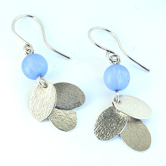 SL17 Silver oval cluster and mauve bead drop earrings