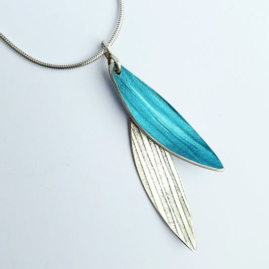 SL15 Forest green and silver leaf pendant